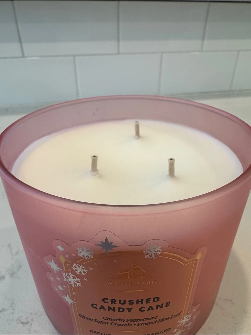 White Barn Candle, Crushed Candy Cane